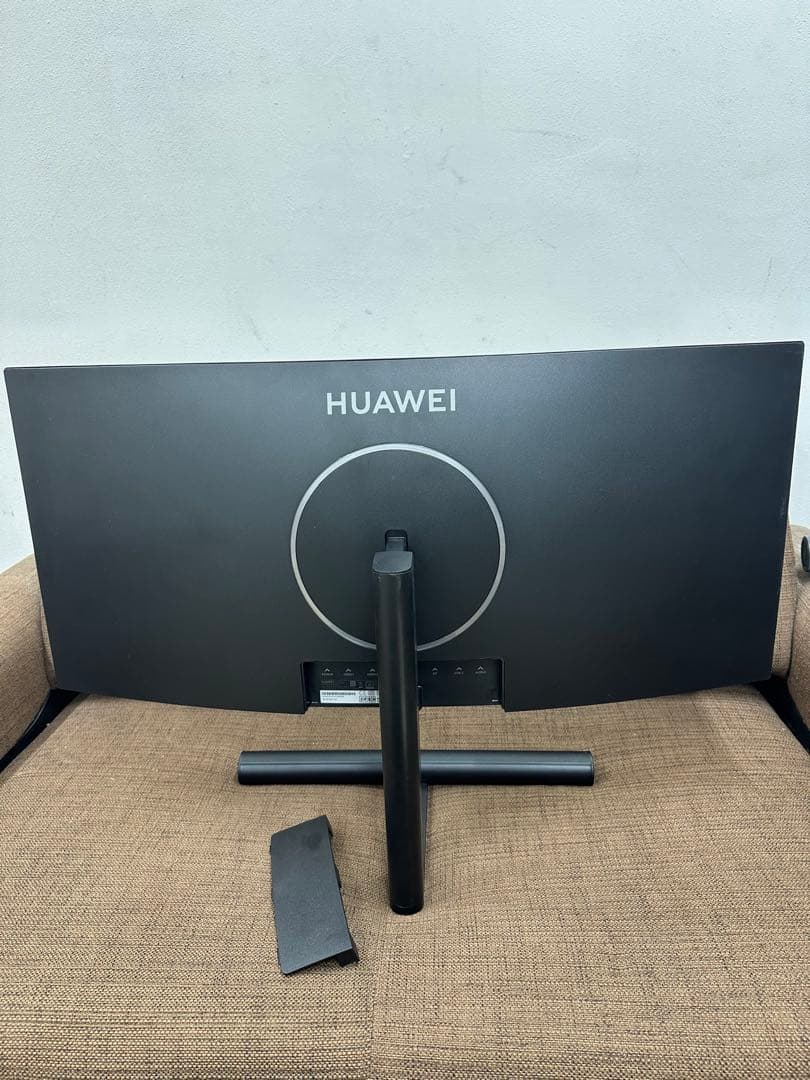⑥ HUAWEI ZQE-CAA 湾曲モニター