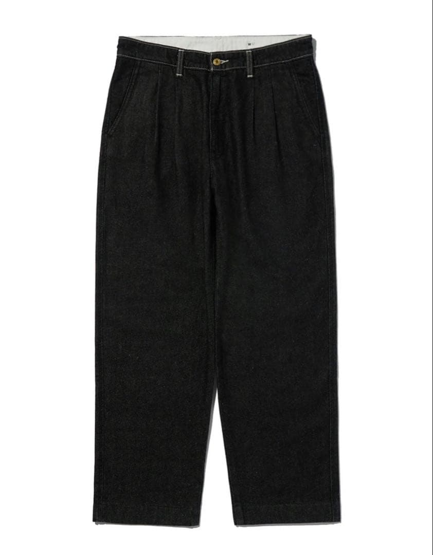 ￼LEVI’S PREMIUM BLACK DENIM SLACKS W34