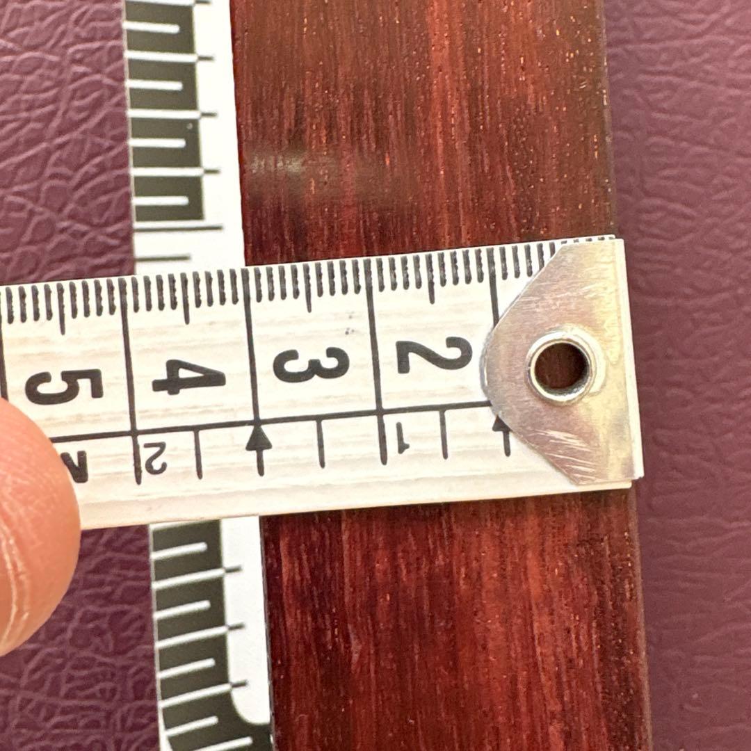 三味線　太棹　紅木　皮破れ　ハードケース付き　全長約102cm