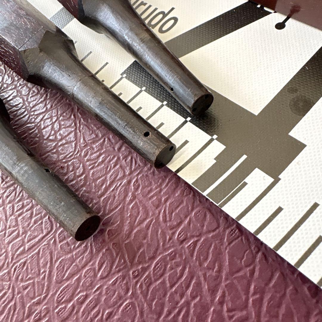 三味線　太棹　紅木　皮破れ　ハードケース付き　全長約102cm