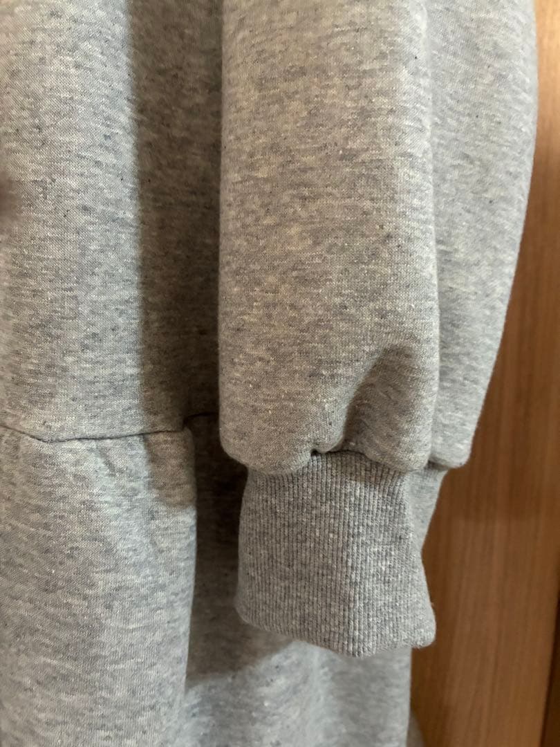 PLUS OTOHA プラスオトハ　ティアードワンピース　グレー