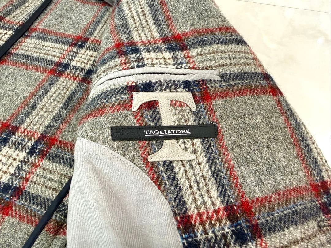 最終価格！TAGLIATORE◻️高級ウールジャケット◻️タリアトーレ◻️46◻️極美品