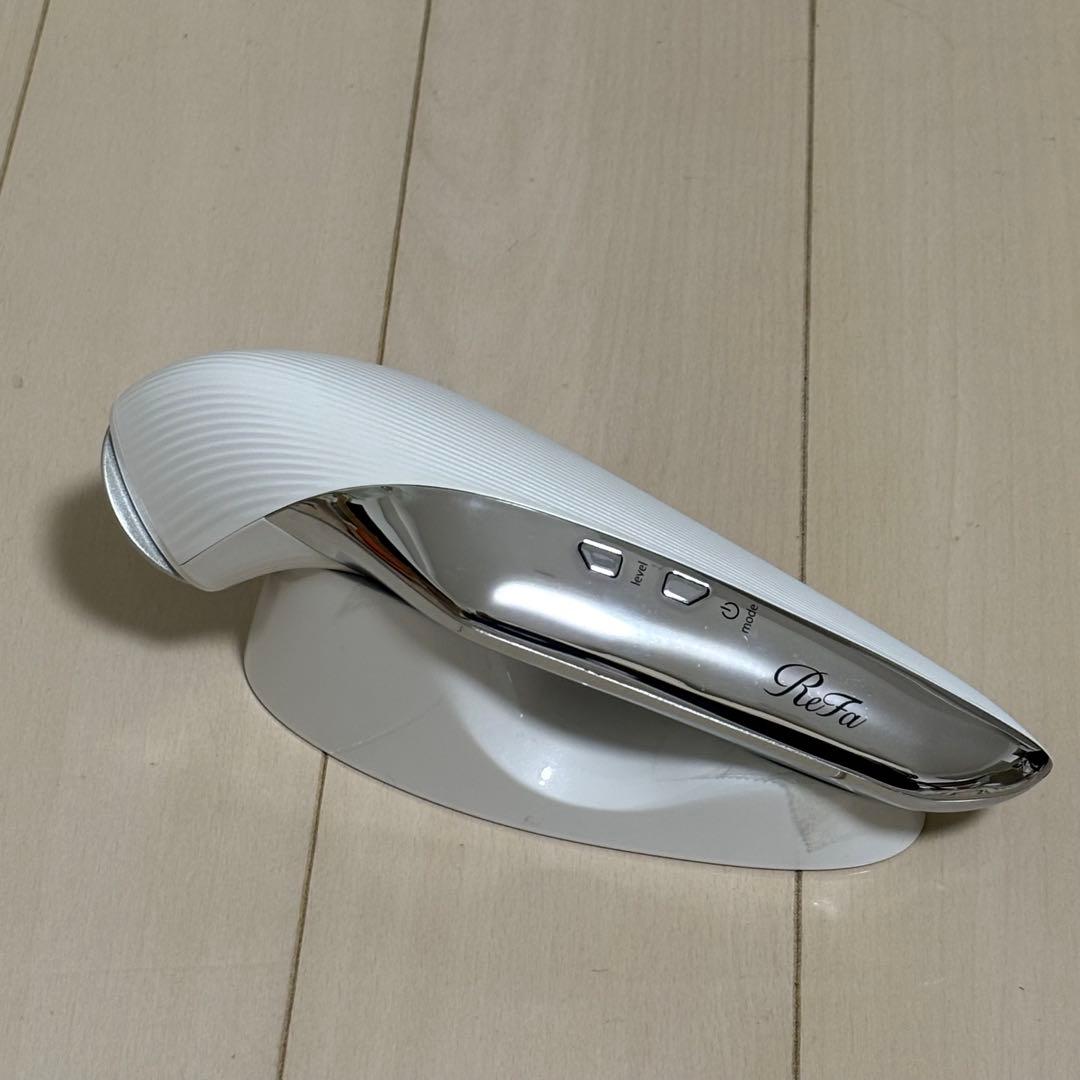 ReFa Beautech RAISE 美顔器　ビューティックレイズ　ホワイト
