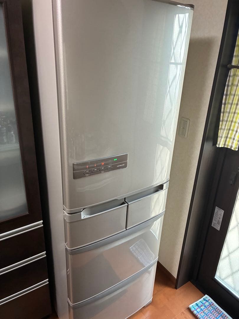 【限定値下げ】2021年製　HITACHI 5ドア冷蔵庫401L R-K40RJ