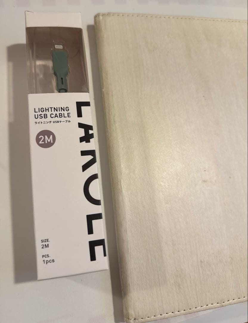 美品 iPad 9.7 128GB simフリーWi-Fi + Cellular