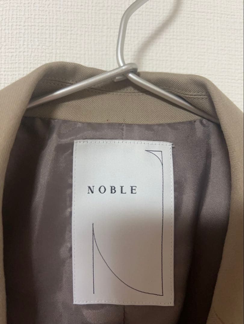 【NOBLE】ウールミルドピークドラペルジャケット （ベージュ ）