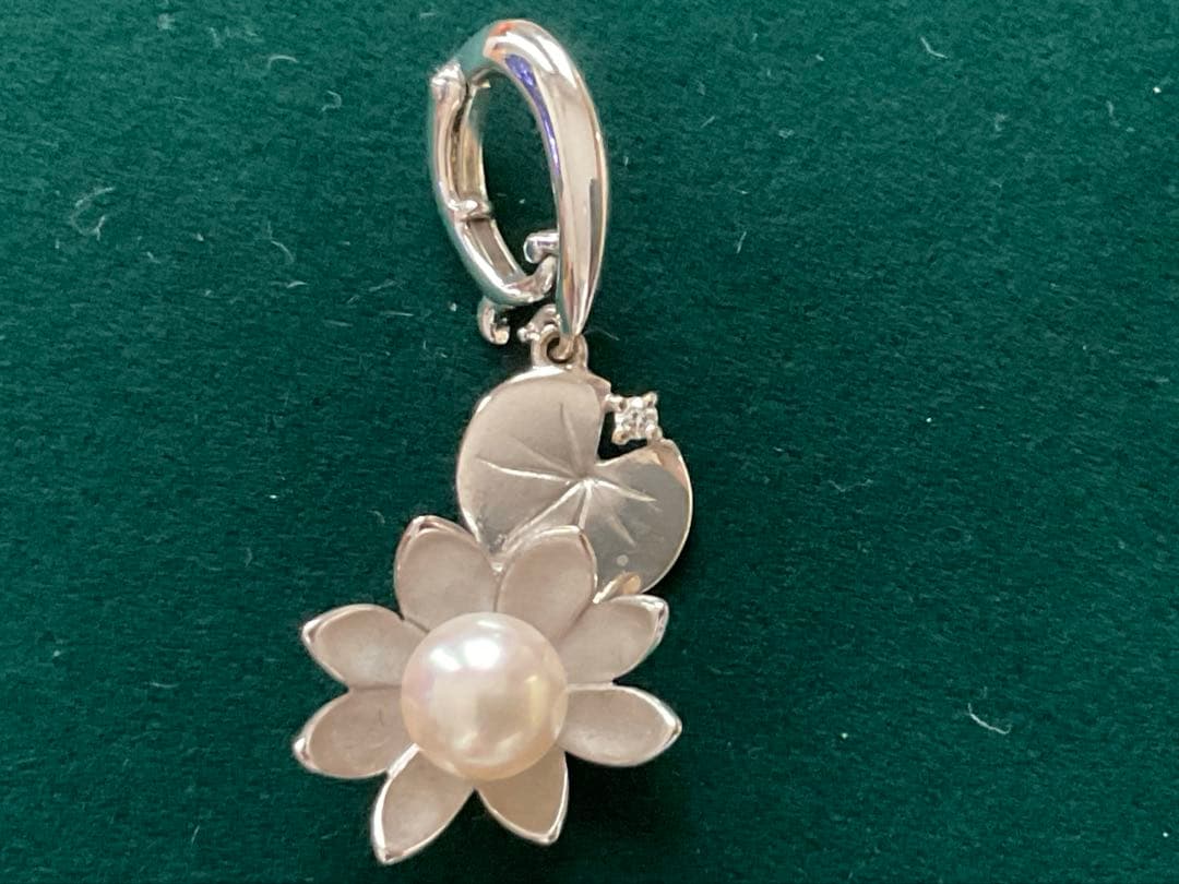 今週限定　TASAKI 18k WG ペンダントトップ　ダイヤ0.01ct