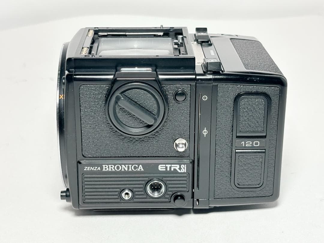 ZENZA BRONICA ETR Si ボディ
