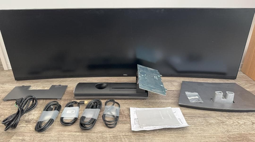 DELL U4919DW 49インチ 曲面 QHD Ultra Wide