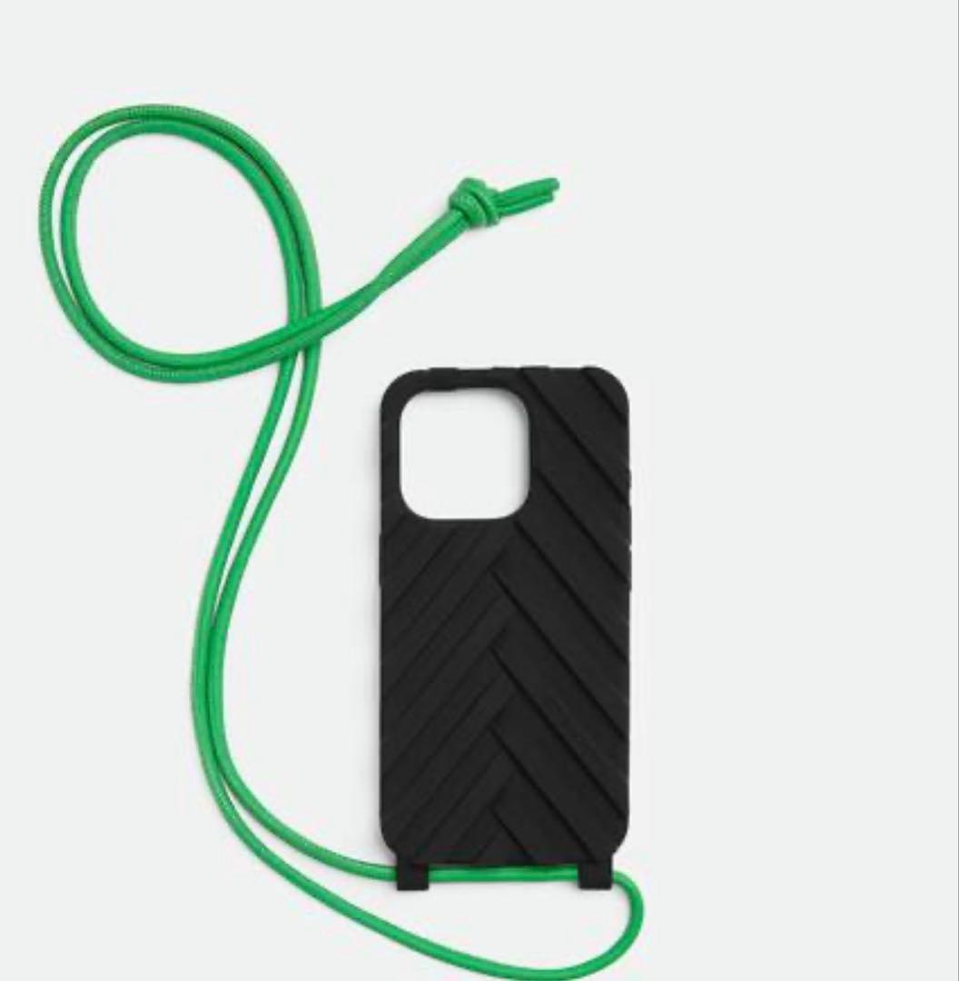 ボッテガ　iPhone16pro ケース