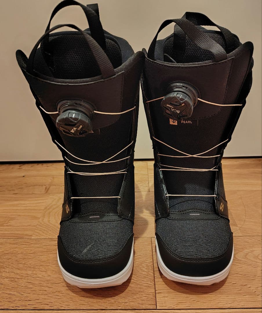 SALOMON スノーボードブーツ 女性用　PEARL　BoA
