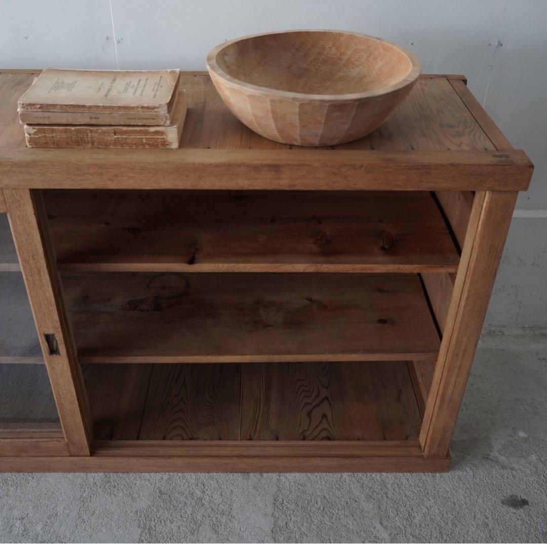 カウンターガラスケース