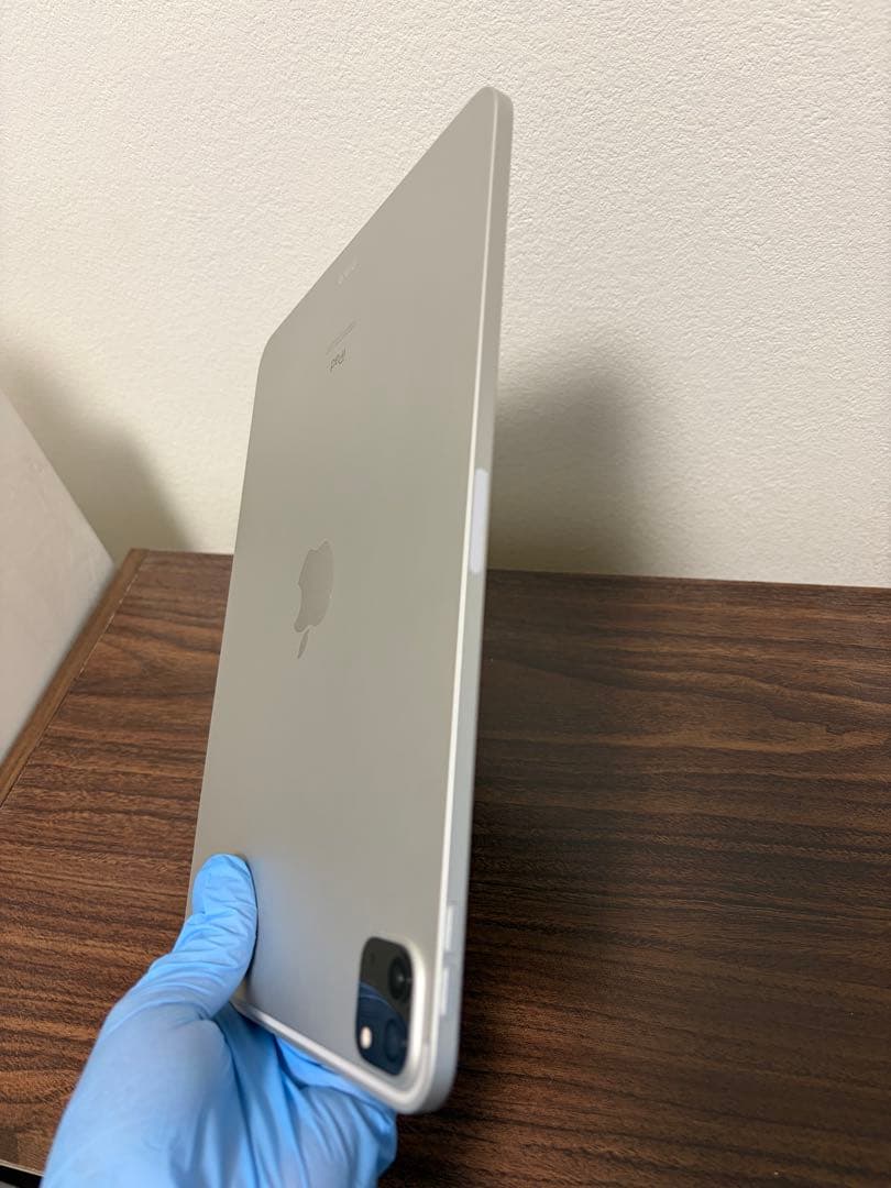 iPad Pro 11インチ(第3世代)シルバー Magic Keyboard