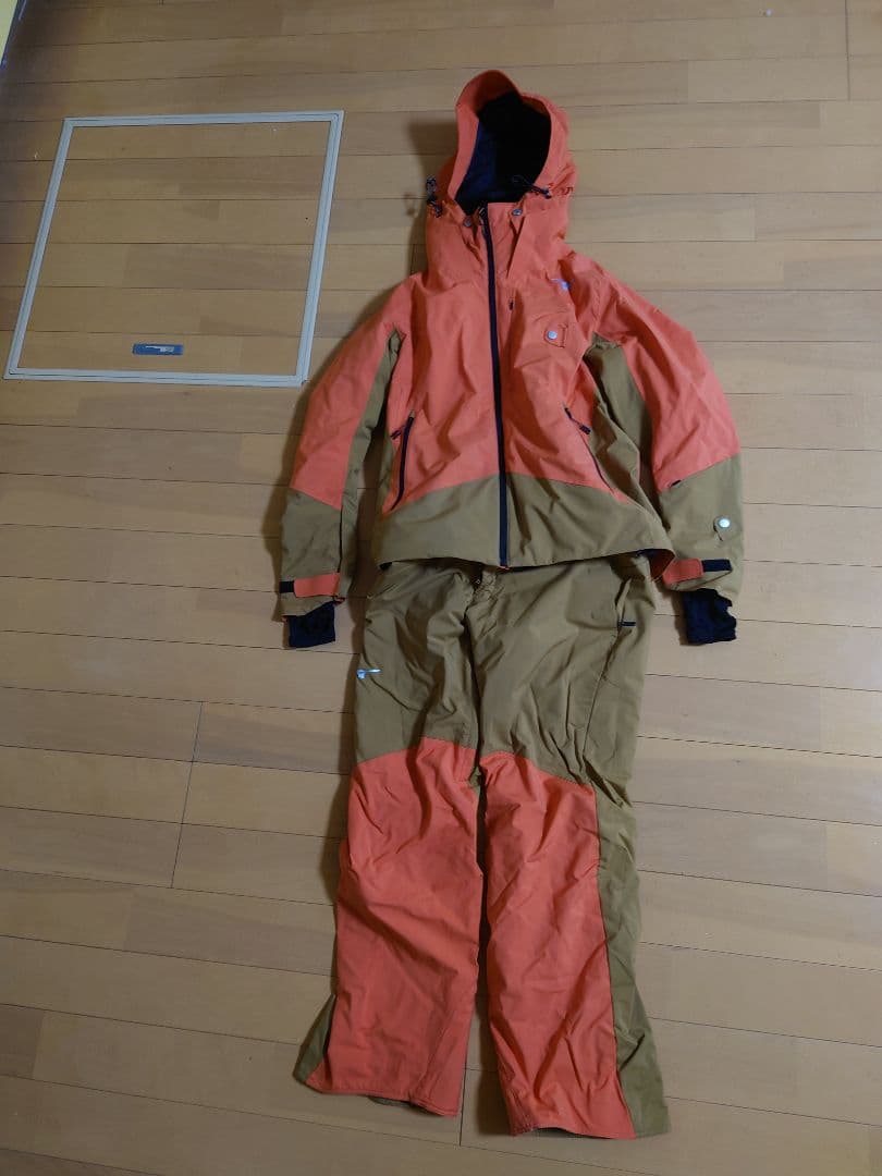 MIZUNO スキーウェア オレンジ/ブラウン2024年