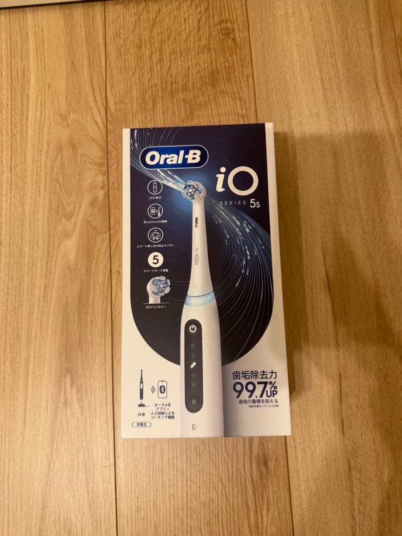 ブラウン Oral-B iO5S 電動歯ブラシ クワイトホワイト