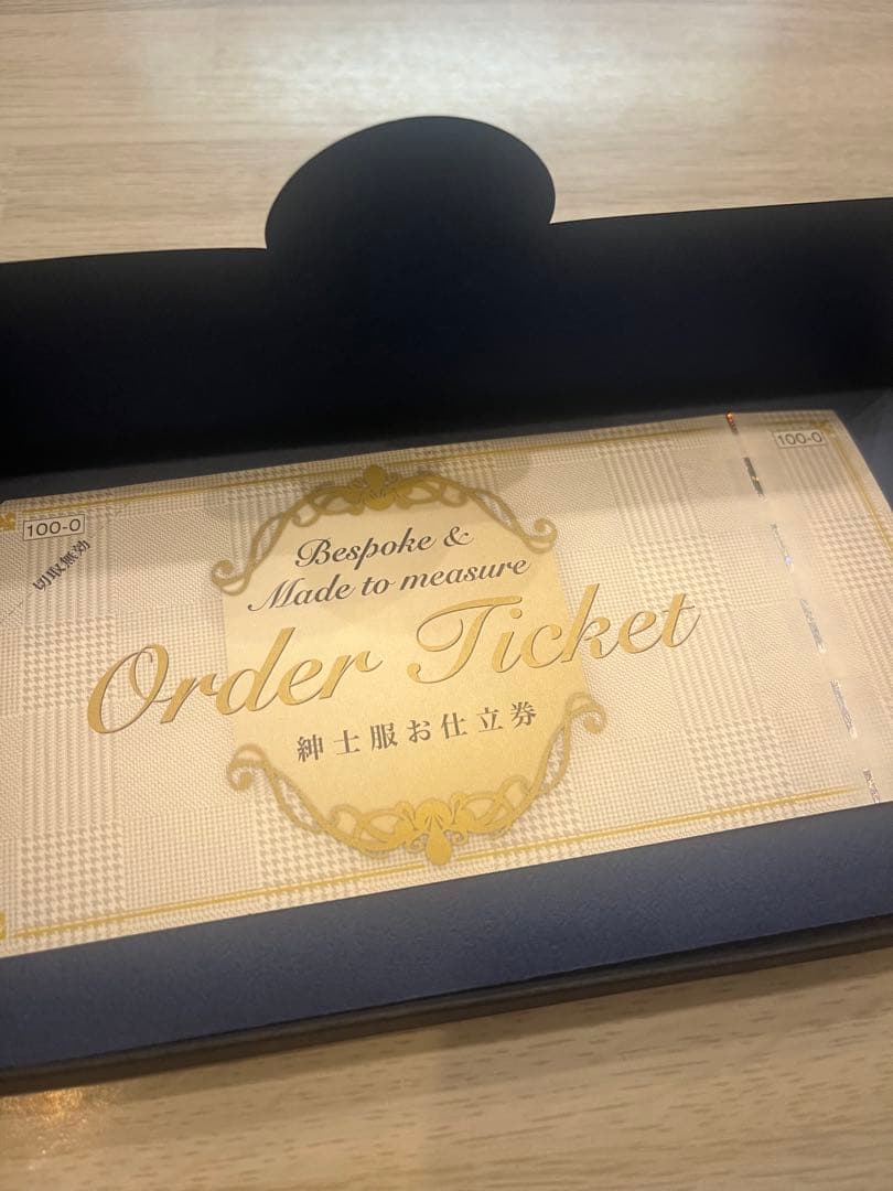 三越伊勢丹　紳士服お仕立て券　オーダースーツ　10万円分