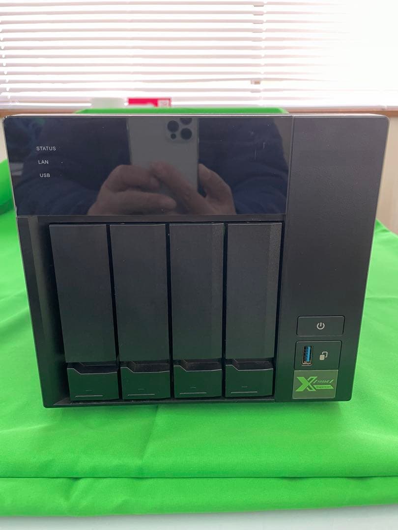 外付けハードディスク・ドライブ QNAP TS-473