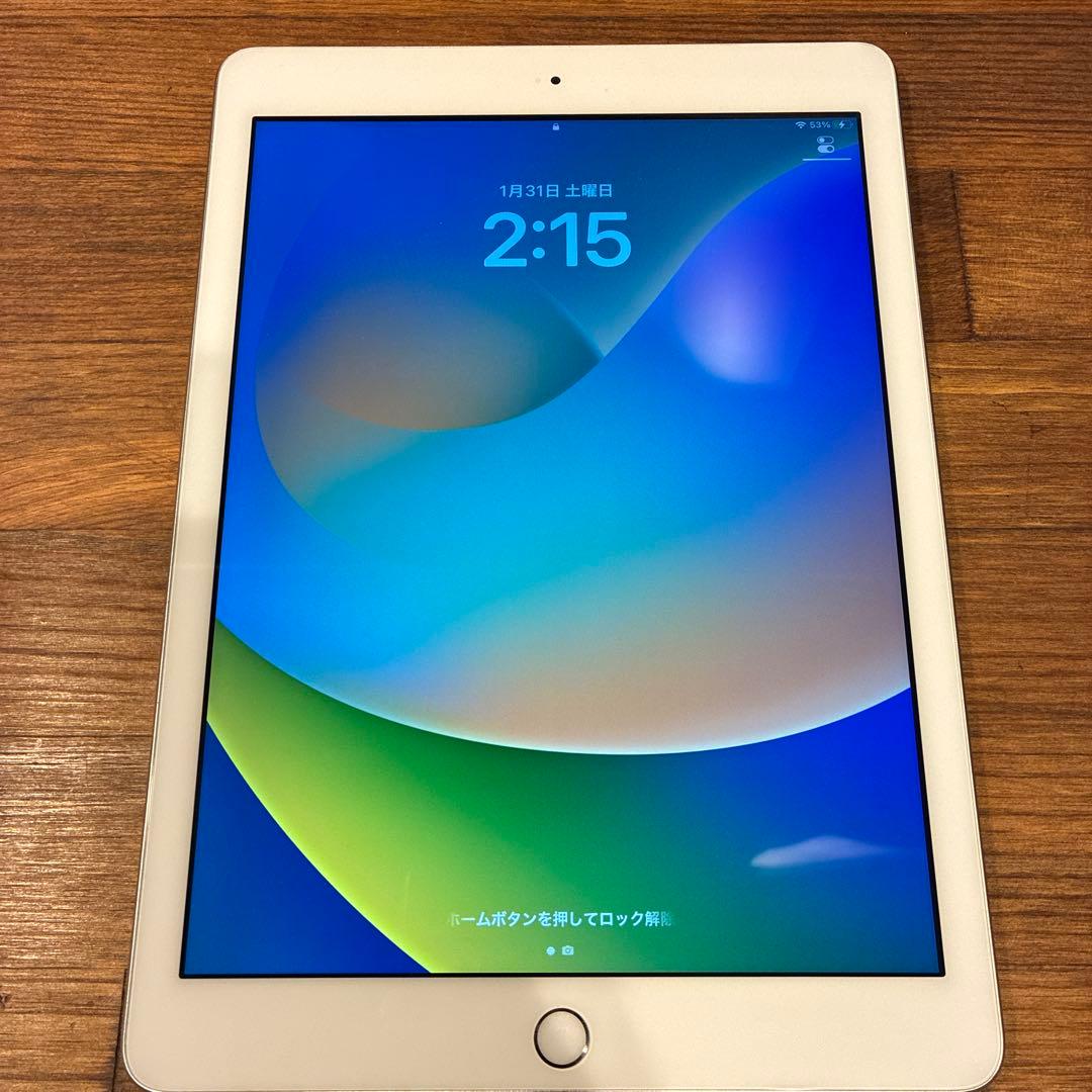Apple iPad 第五世代 128GB シルバー