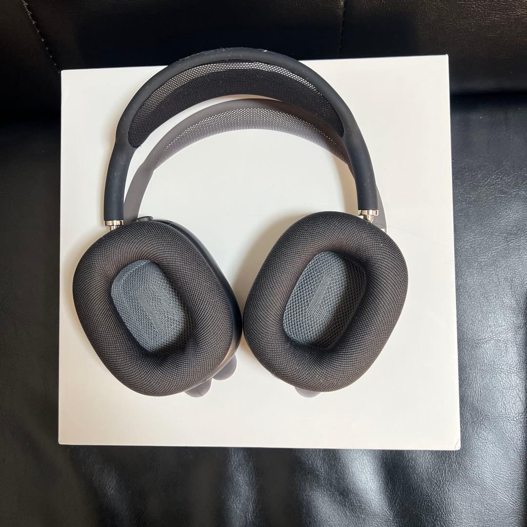 AirPods Max グレー