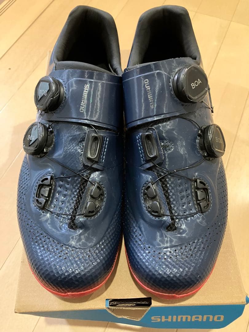 シマノ　RC7 サイズ42