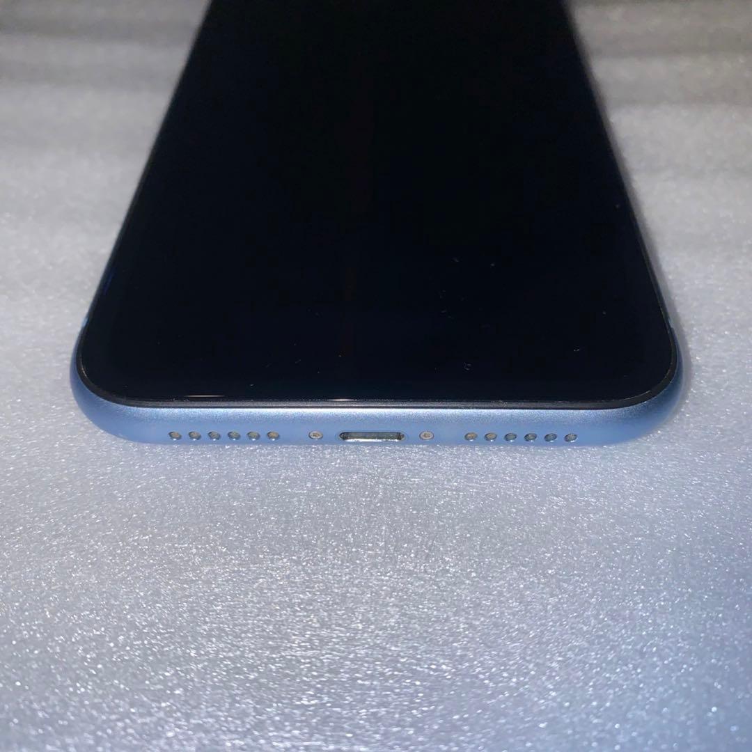 iPhone XR Blue 64 GB フィルム付