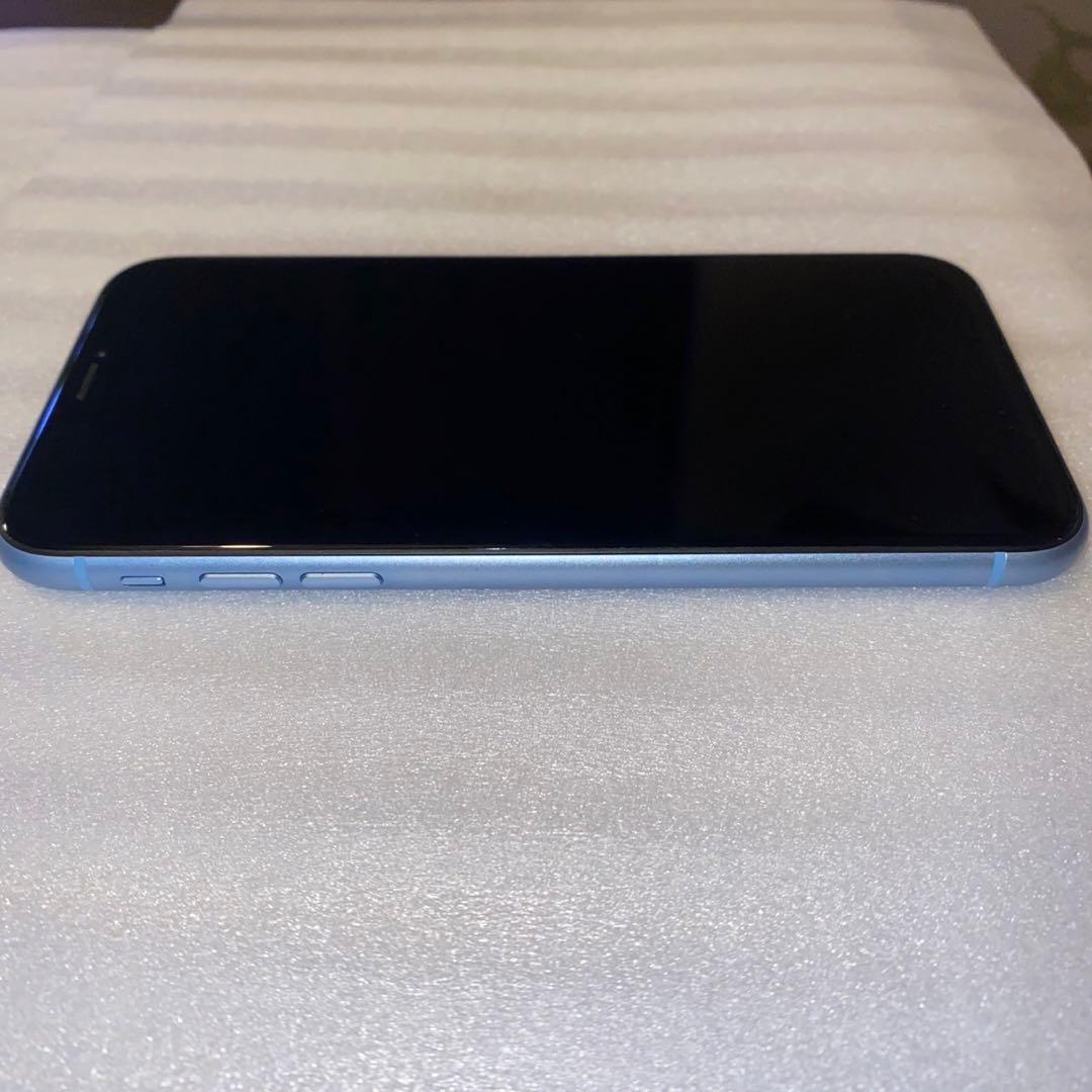 iPhone XR Blue 64 GB フィルム付