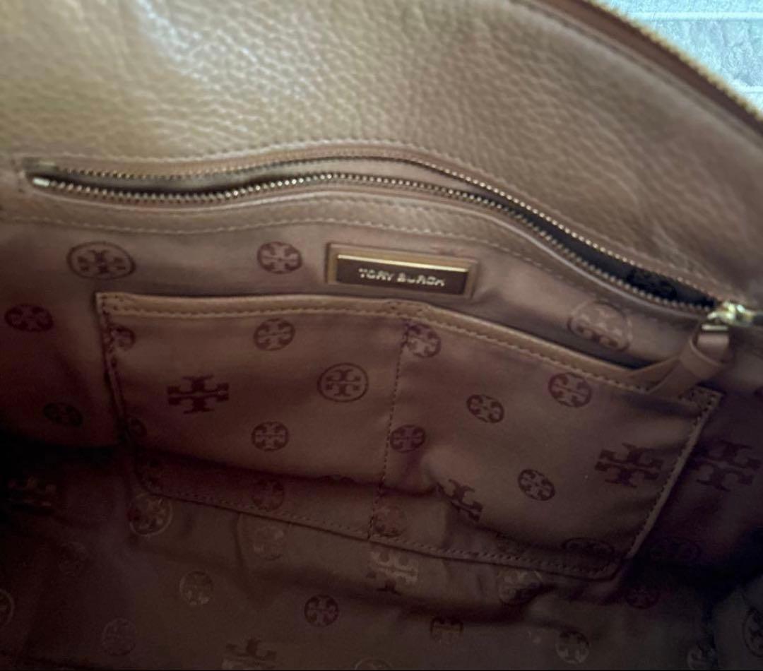 Tory Burch ブラウンレザートートバッグ