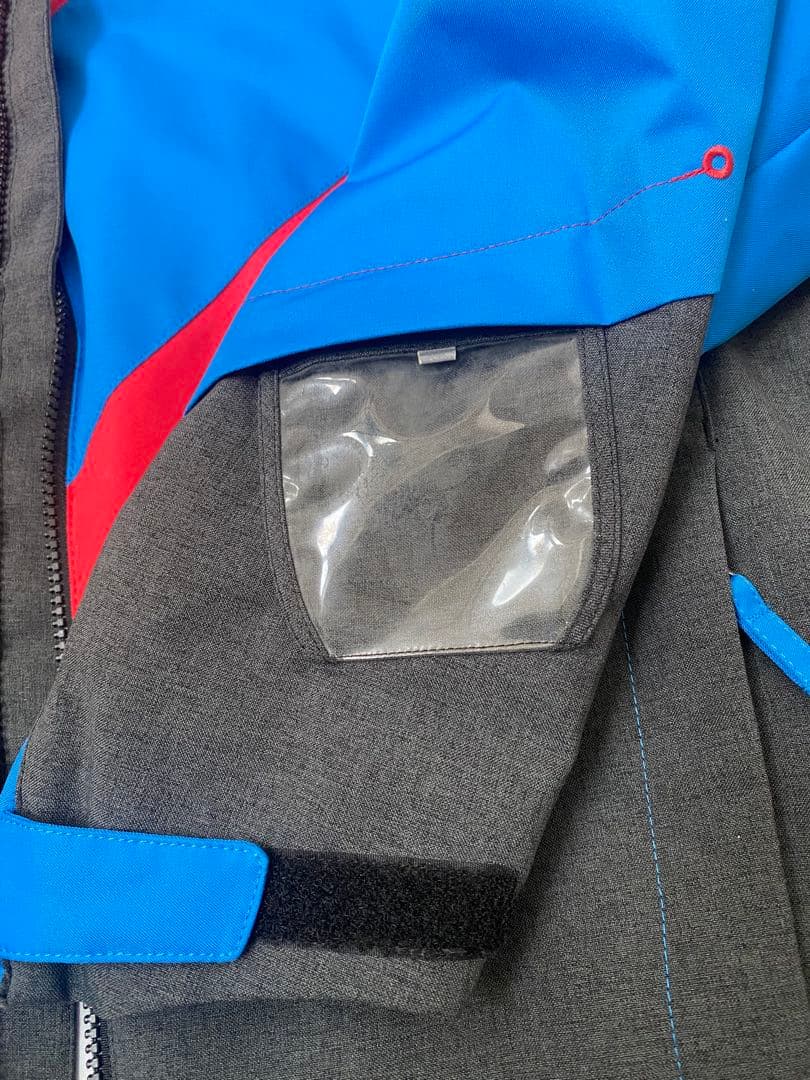 【他商品発送につき明日まで値下げ】スキーウェア　DESCENTE 上下セット