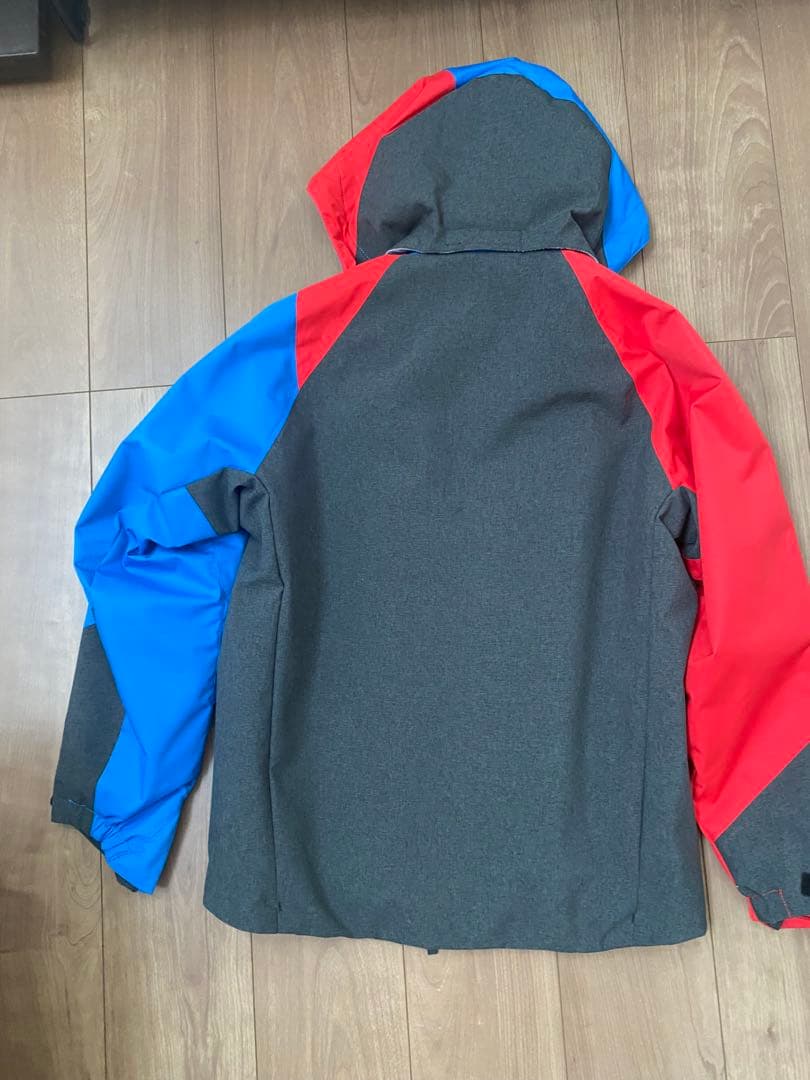 【他商品発送につき明日まで値下げ】スキーウェア　DESCENTE 上下セット