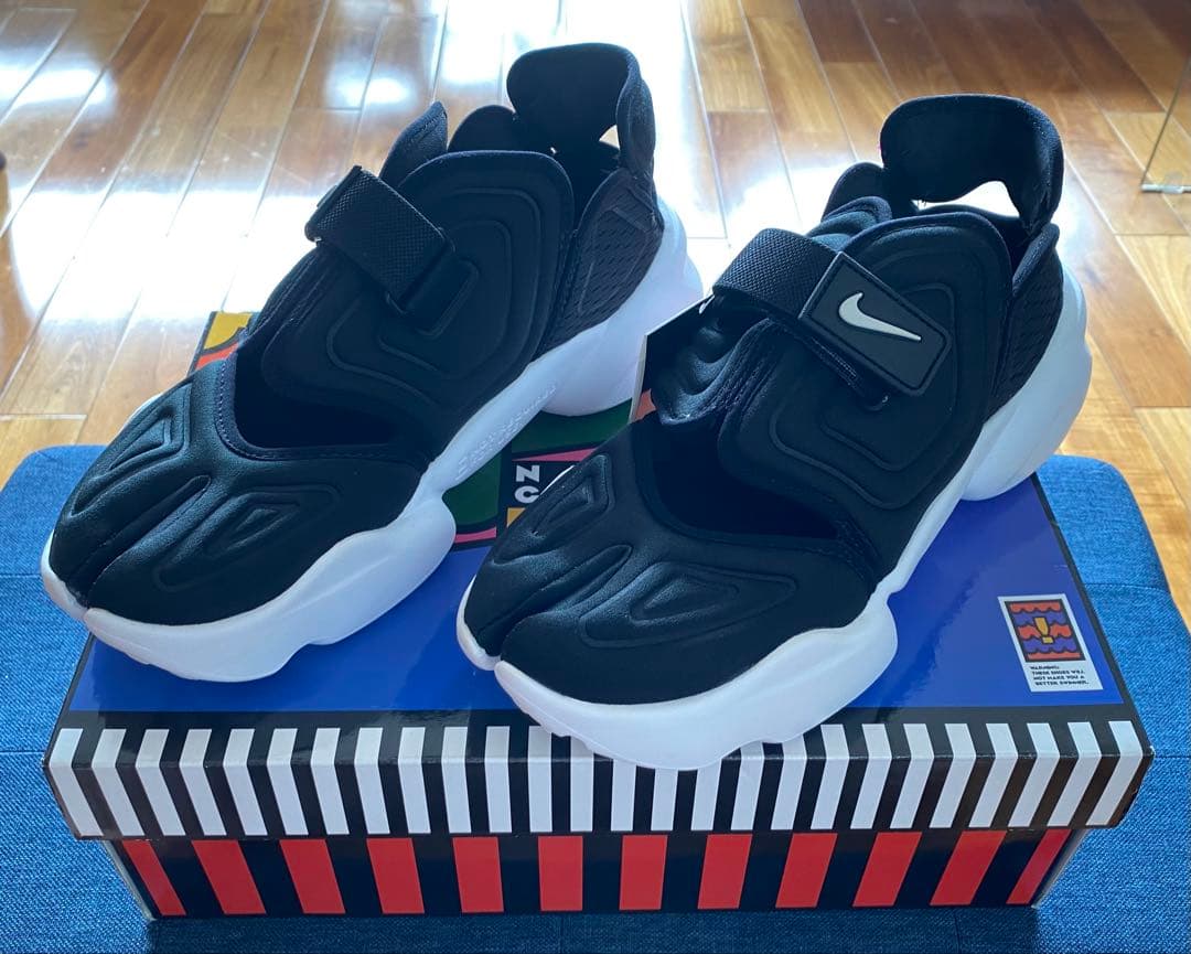＜新品 未使用＞W NIKE AQUA RIFT BLACK 27.0cm