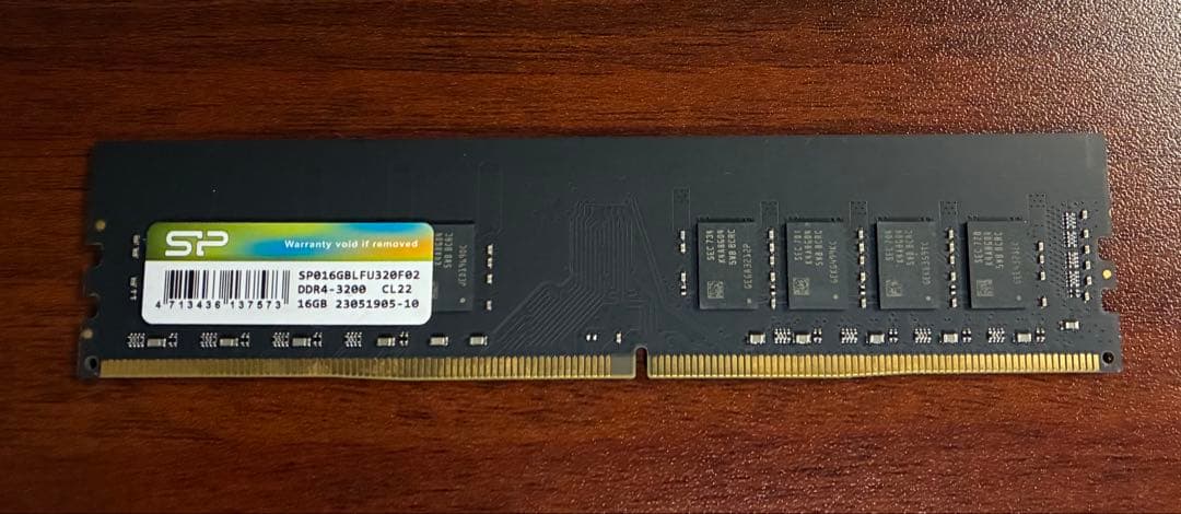 Silicon Power DDR4-3200 (PC4-25600) メモリ