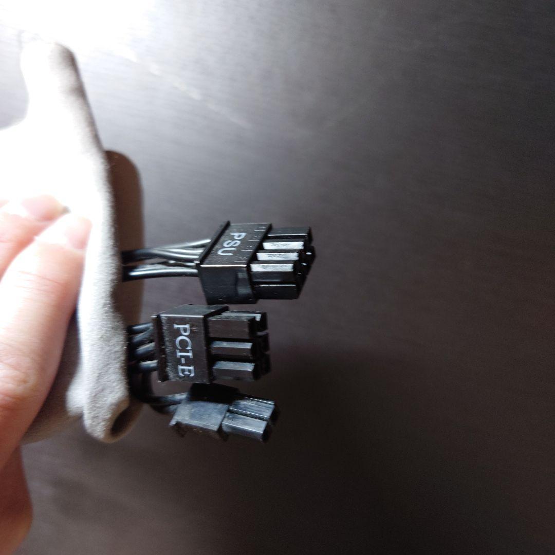 MSI GeForce GTX 1660 AERO ITX 6G OC 本体