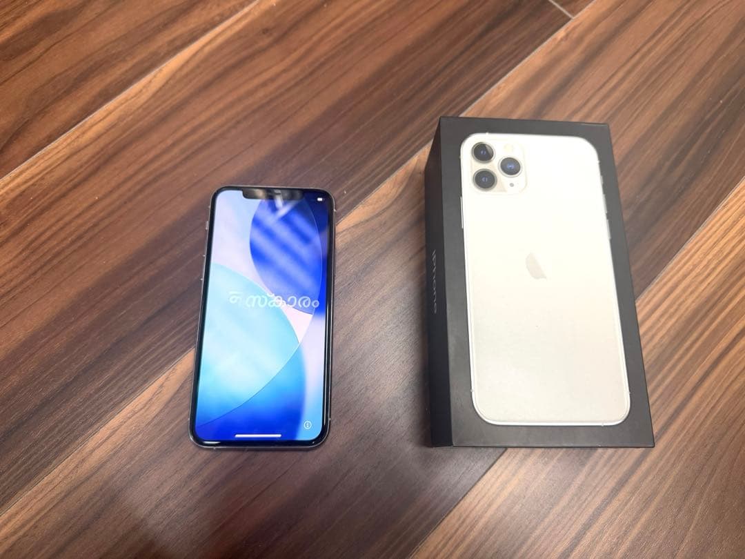 Apple iPhone 11 Pro シルバー 本体　512GB 箱付き