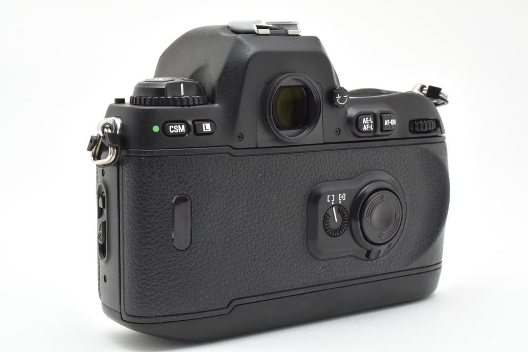 Nikon F100 フィルム一眼レフ #9499