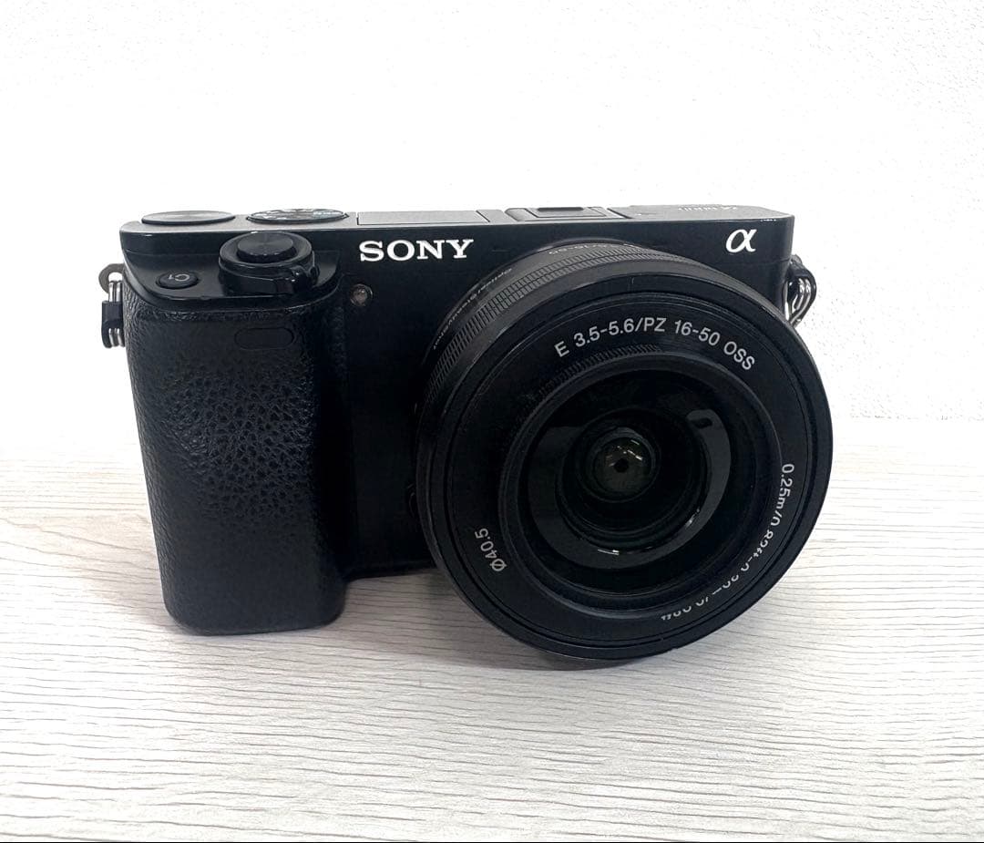 （再）値下げしました　SONY α6000 ILCE-6000Y 即日発送