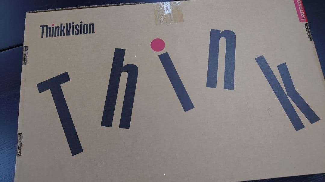 27インチ液晶モニターThinkVision