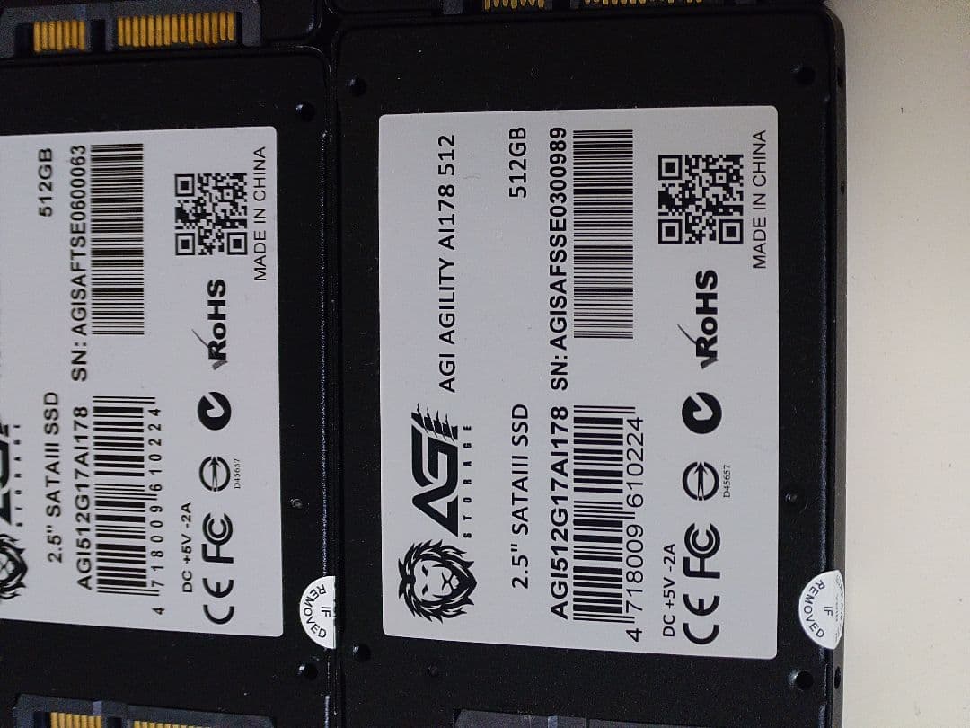 12個AGI 512GB SATA III SSD