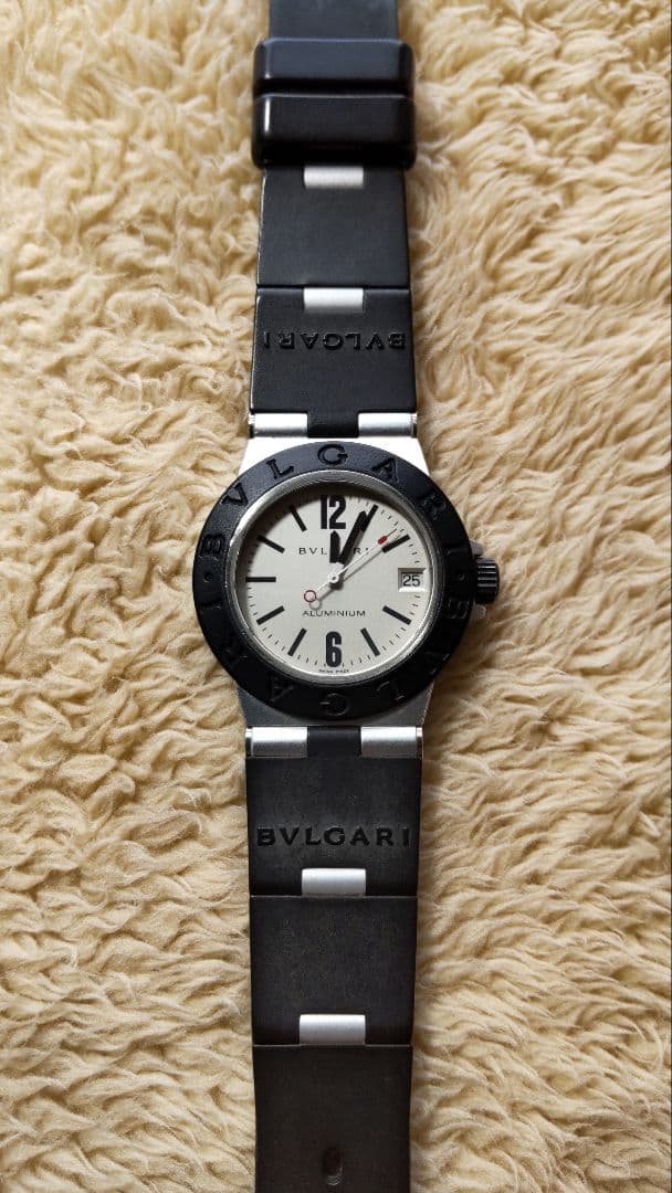 ブルガリ (BVLGARI) アルミニム シルバー文字盤 AL32TA