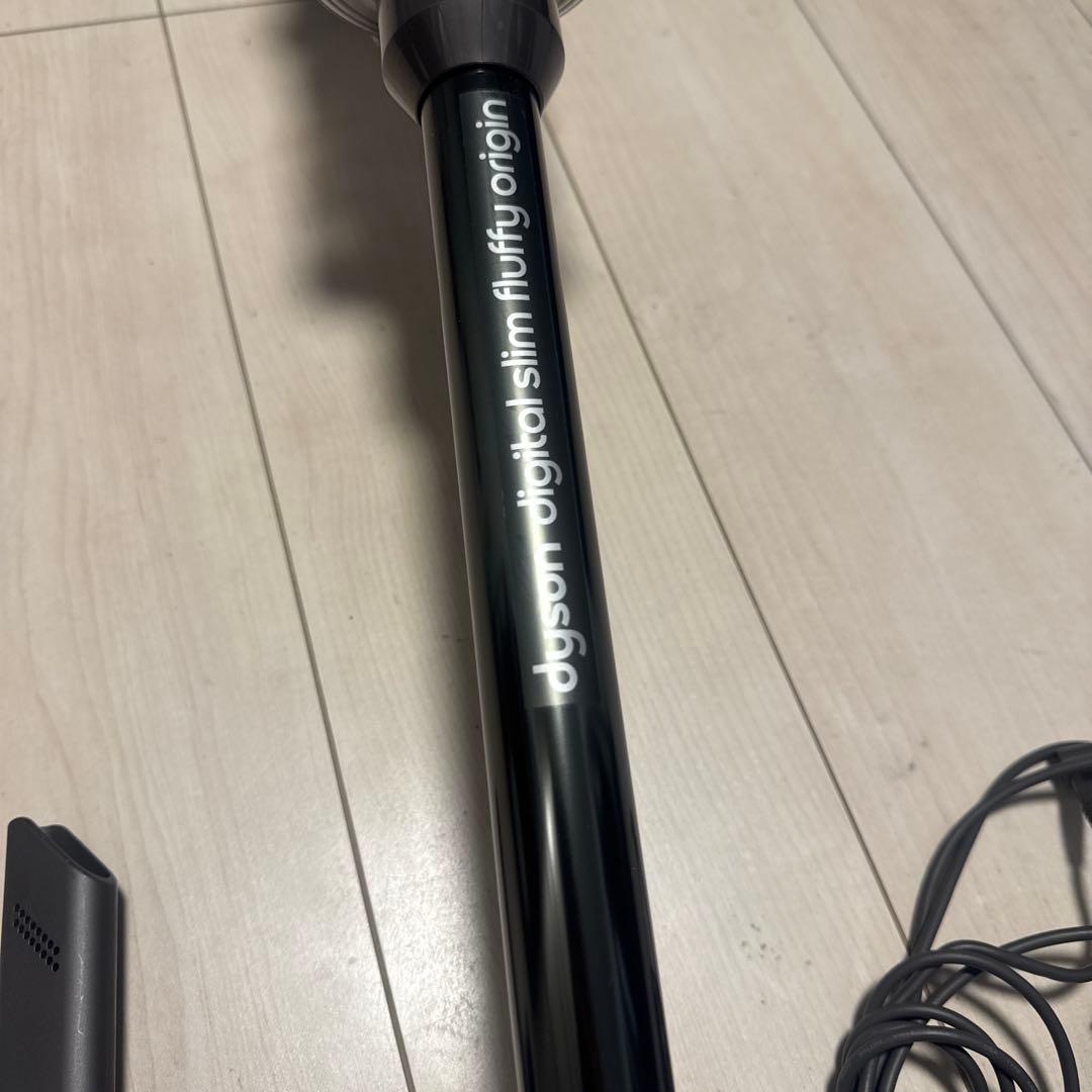 Dyson digital slim fluffy origin 本体