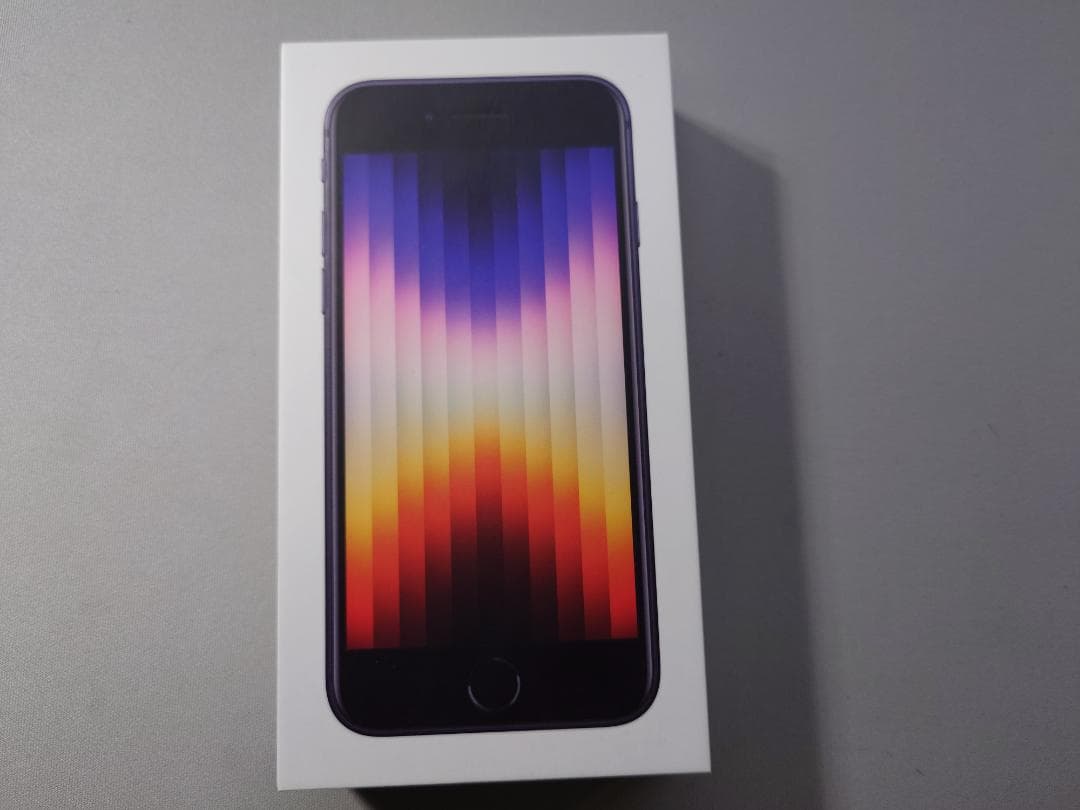 iPhone SE 第3世代　128GB ミッドナイト