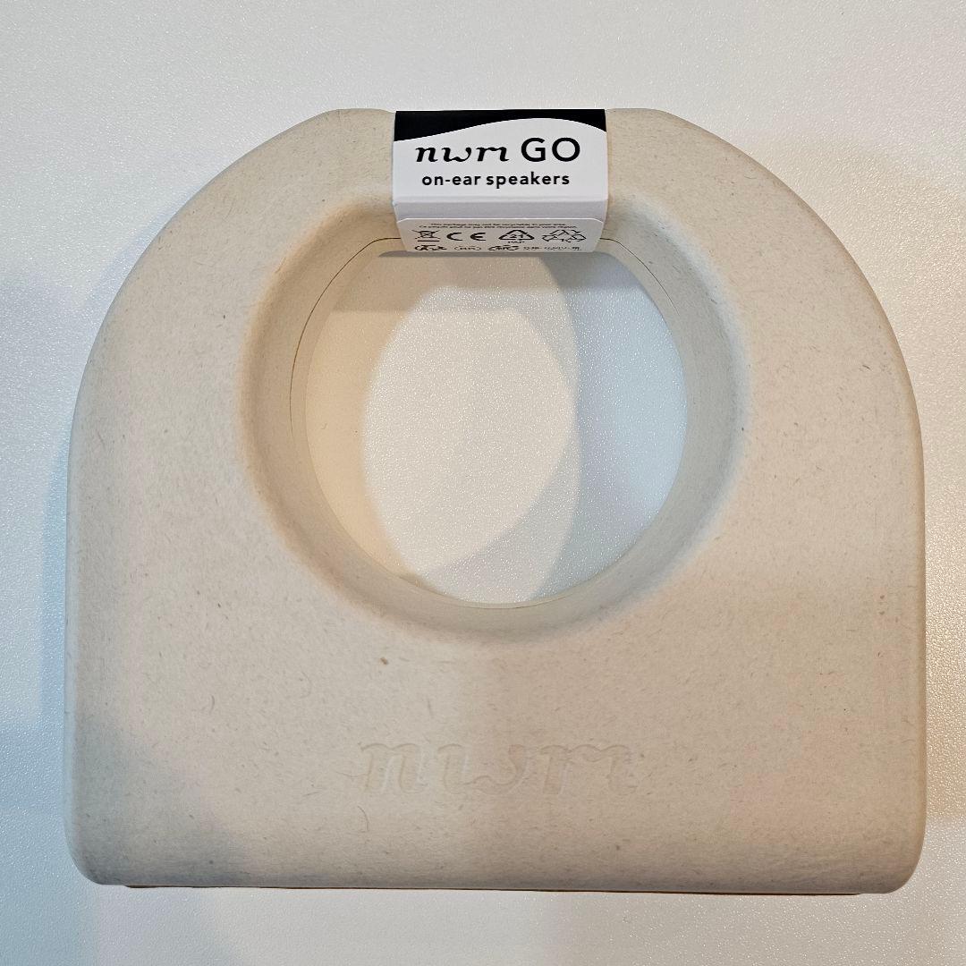 【新品未開封】nwm GO オンイヤースピーカー MBN002 フォグブラック
