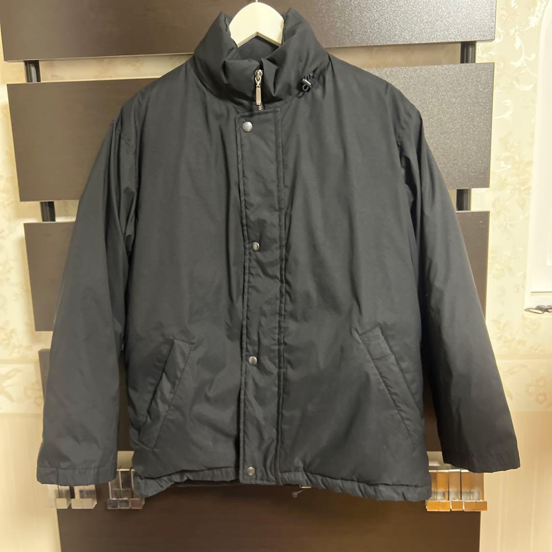 BURBERRY ブラック ダウンジャケット　メンズ　アウター