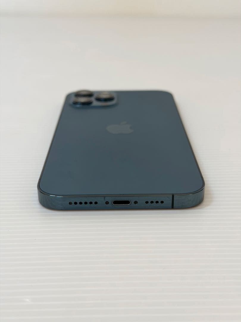 iPhone 12 Pro Max 128GB SIMロックなし