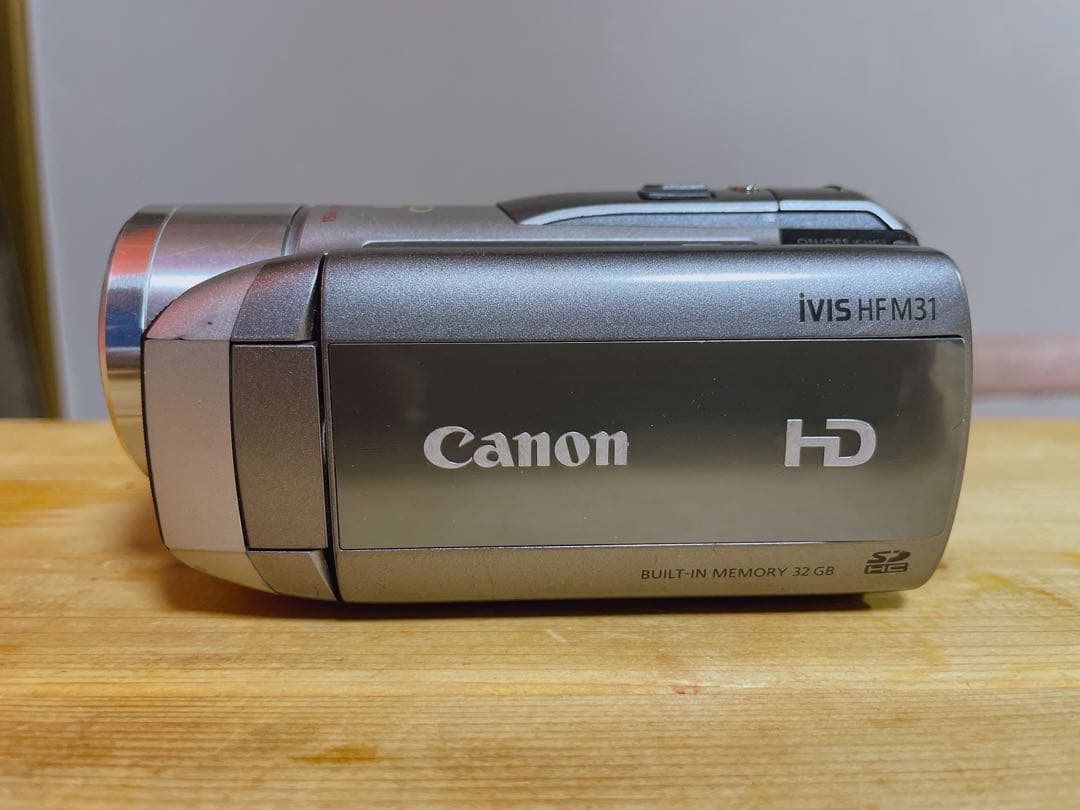 Canon iVIS HF M31 ビデオカメラ 本体