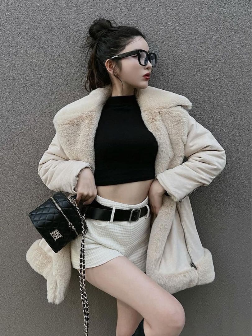 新品タグ付き ダーリッチ ツイードベルトショートパンツ ホワイト Mサイズ 白