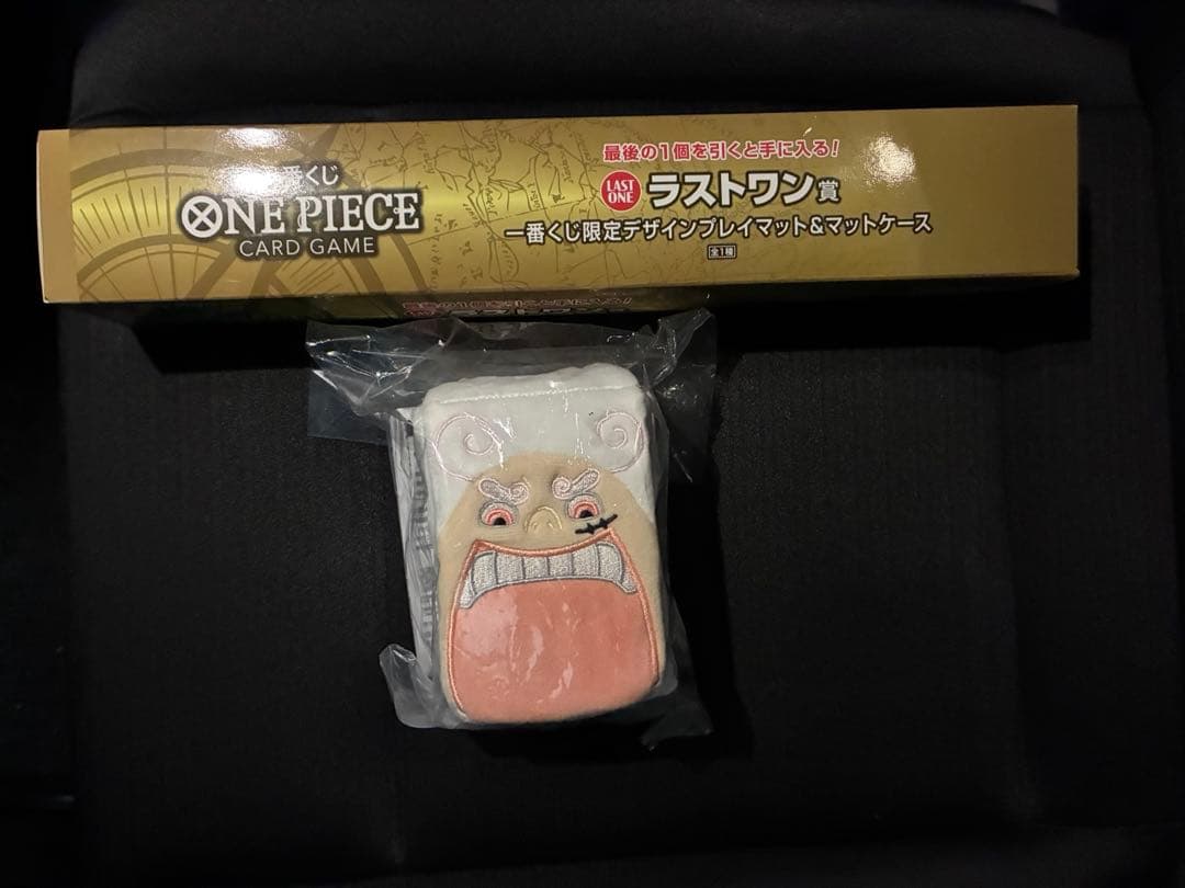 一番くじ　ワンピース　カードゲーム　ラストワン賞　プレイマット　E賞カードケース