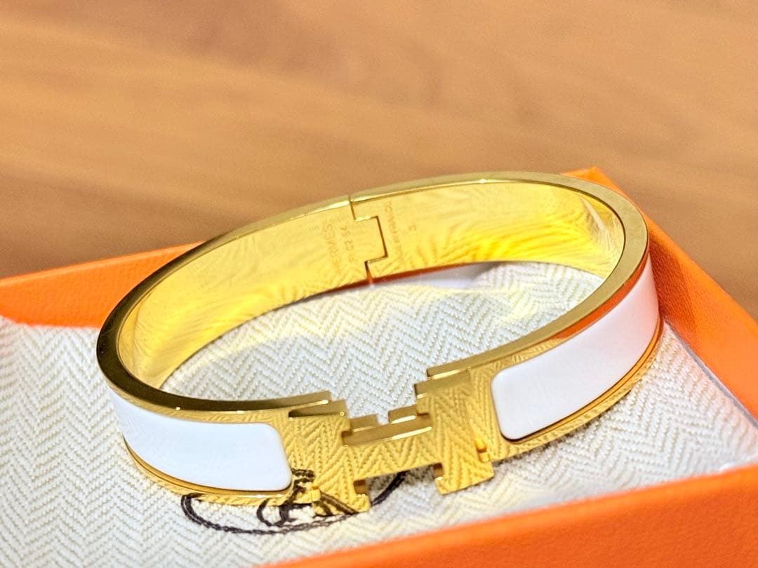 HERMESエルメス ゴールド ホワイト バングル