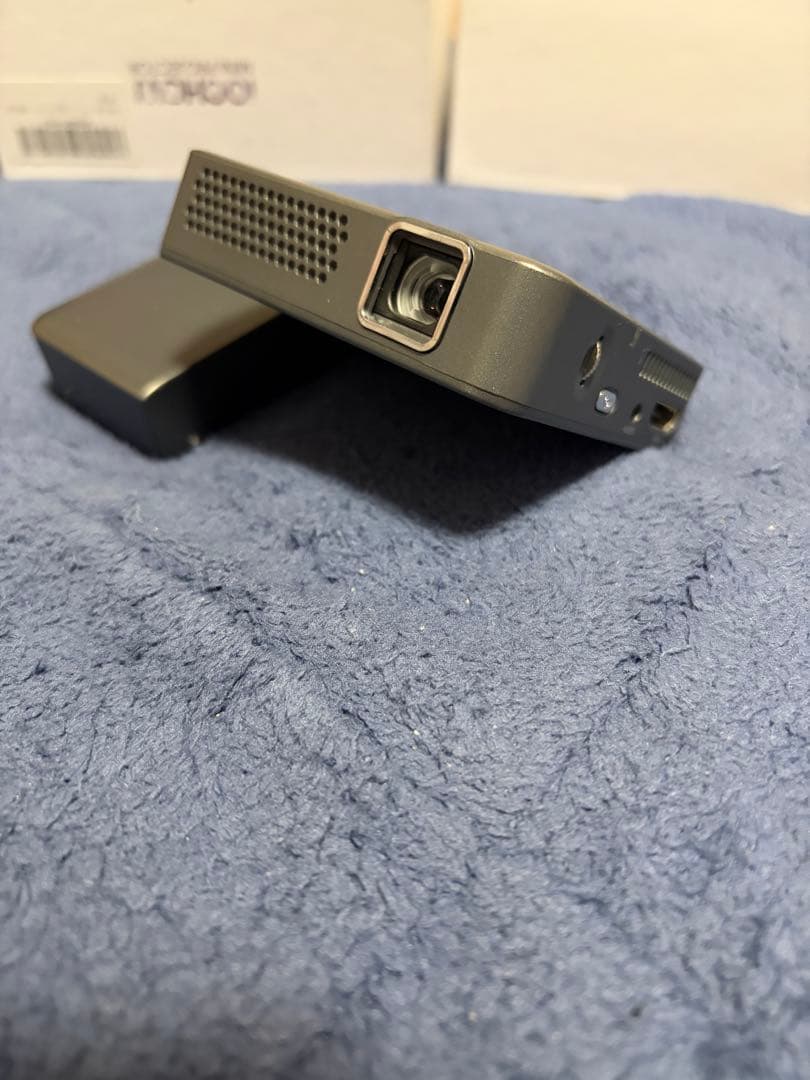 iOCHOW ミニプロジェクター