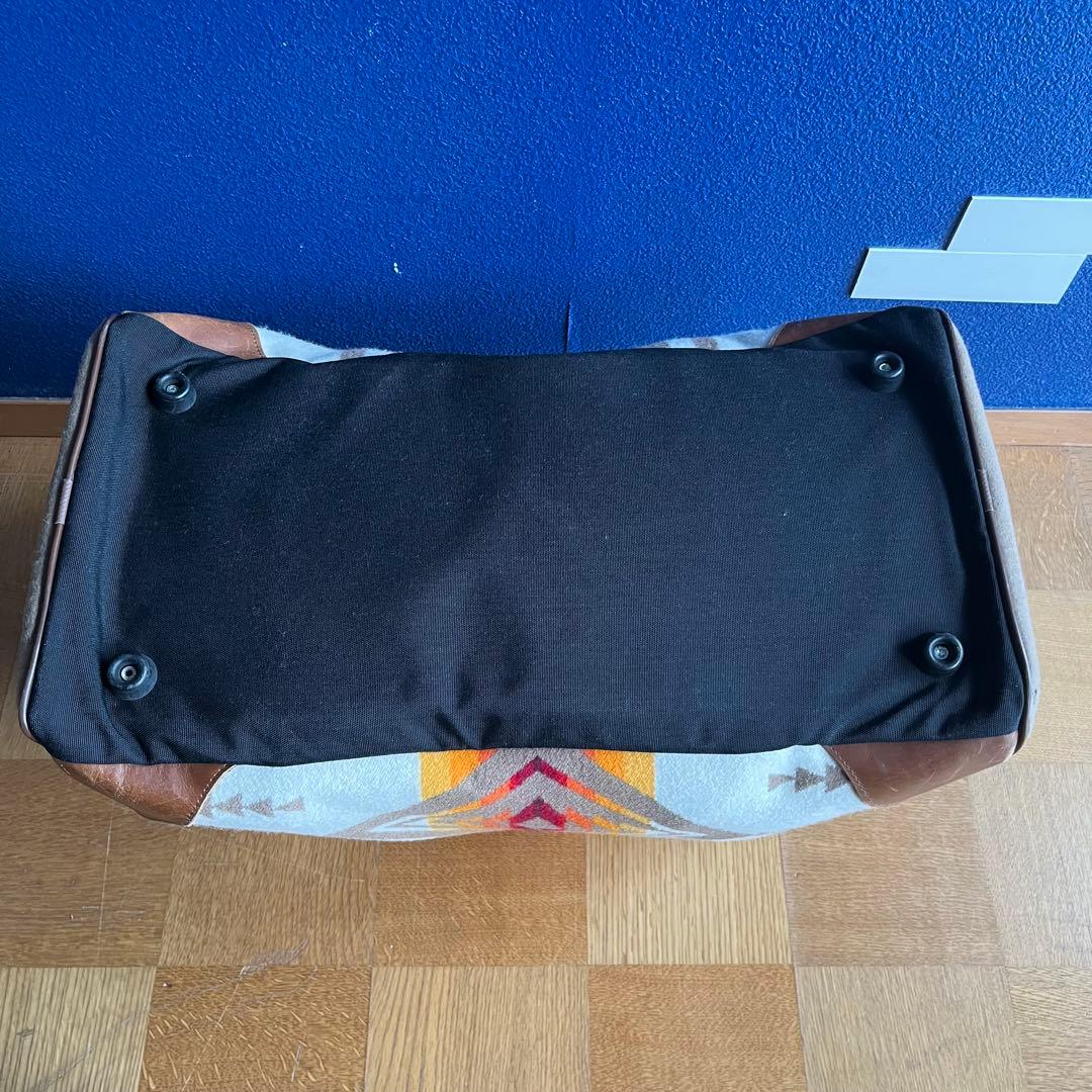 Pendleton ウールボストンバック チーフジョセフ柄 ネイティブ柄