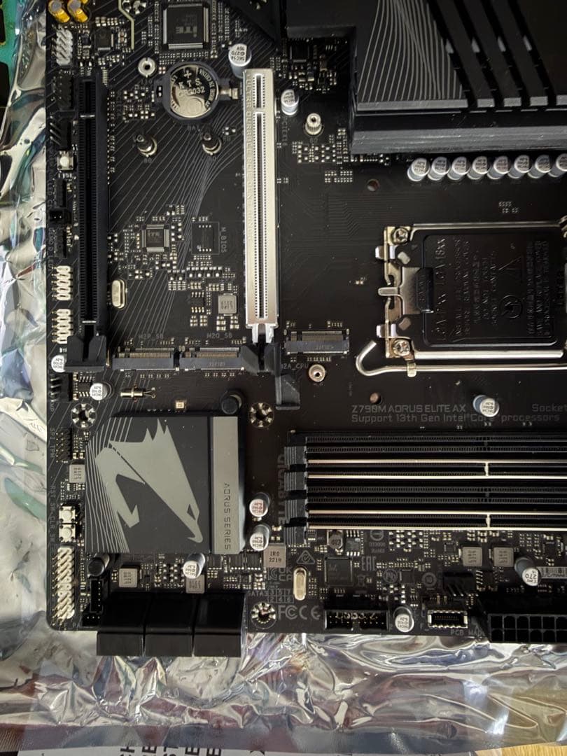 マザーボード GIGABYTE Z790M AORUS ELITE AX